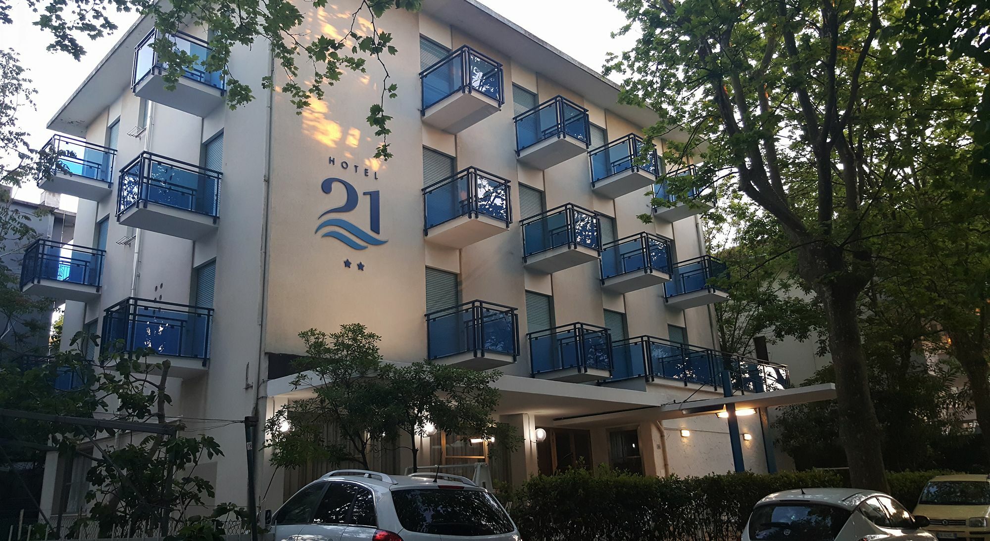 Hotel 21 Riccione Exterior foto
