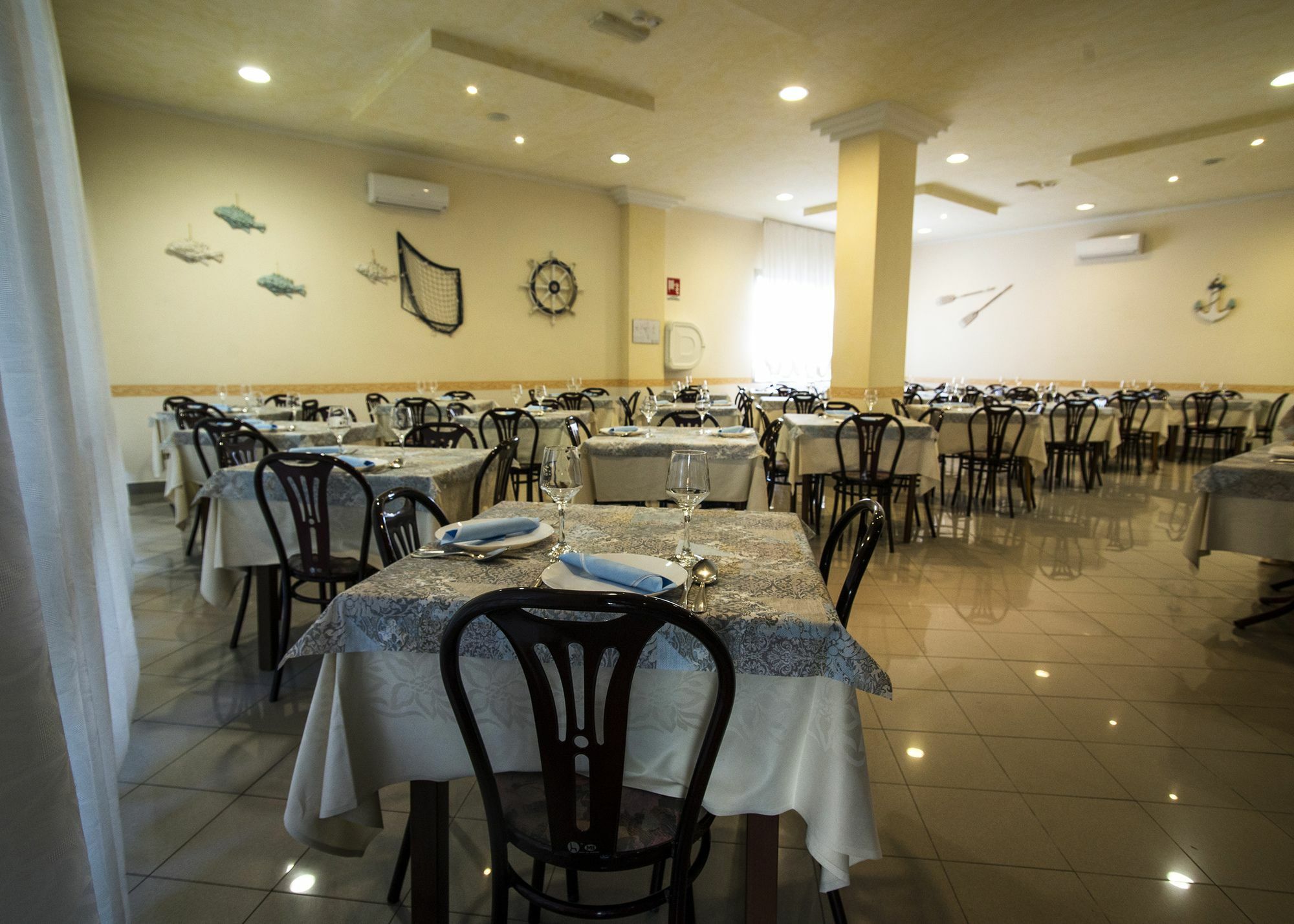 Hotel 21 Riccione Exterior foto